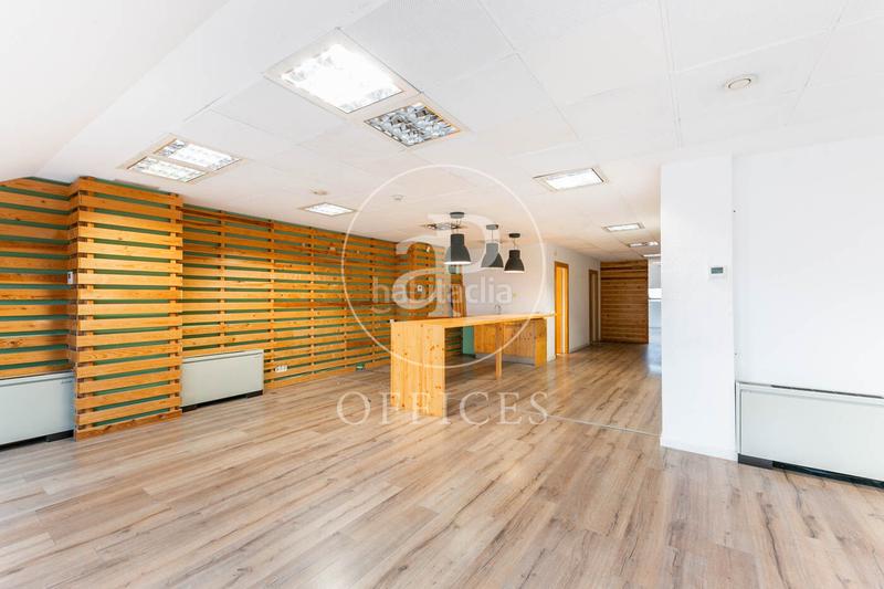 Foto c9b3dcbe-c3dd-47cb-b798-78a00ceef75f. Rent office space in L´Antiga Esquerra de l´Eixample Barcelona