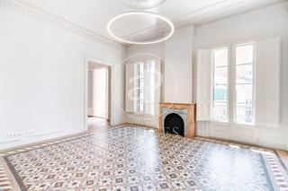 Rent Office space  Carrer del bruc. Oficina en alquiler en calle bruc