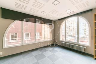 Location Bureau  Av. de pau casals. Alquiler de oficina en calle pau casals
