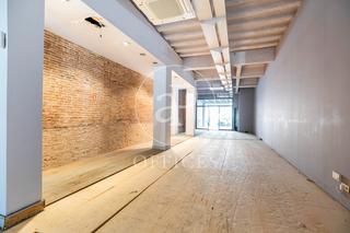 Rent Office space  Carrer de la diputació. Oficina en alquiler en calle diputación