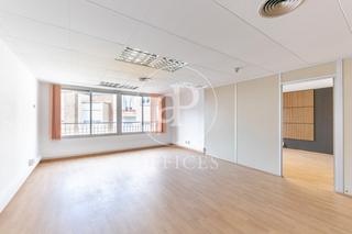Location Bureau  Carrer de plató. Oficina en alquiler en sant gervasi