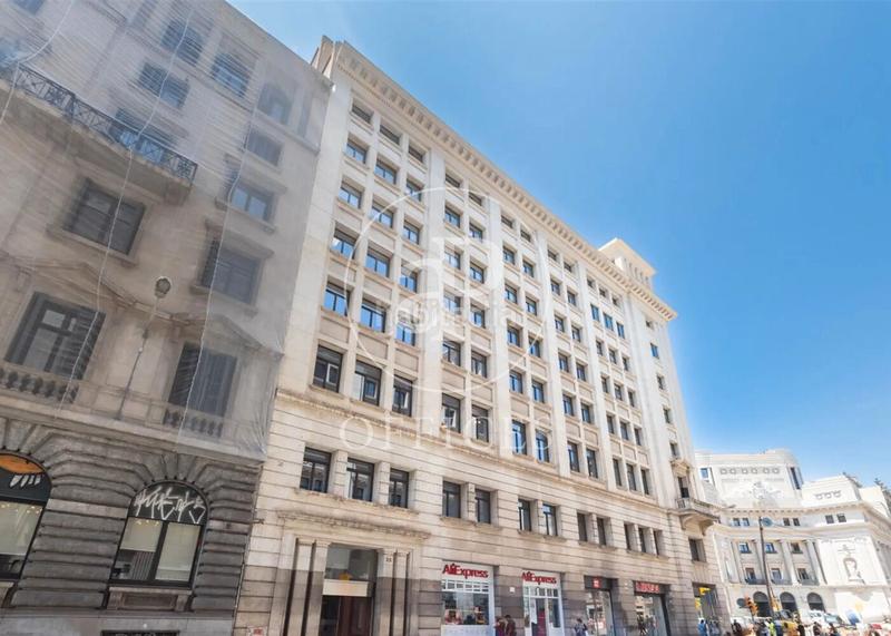 Foto 29ddbdda-1fa4-40f3-885c-69d0149ad7d4. Rent office space with heating in Gòtic Barcelona