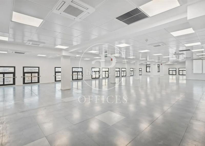 Foto 2cb33f95-bf49-4aa0-9af8-f201244ef3c4. Rent office space with heating in Gòtic Barcelona