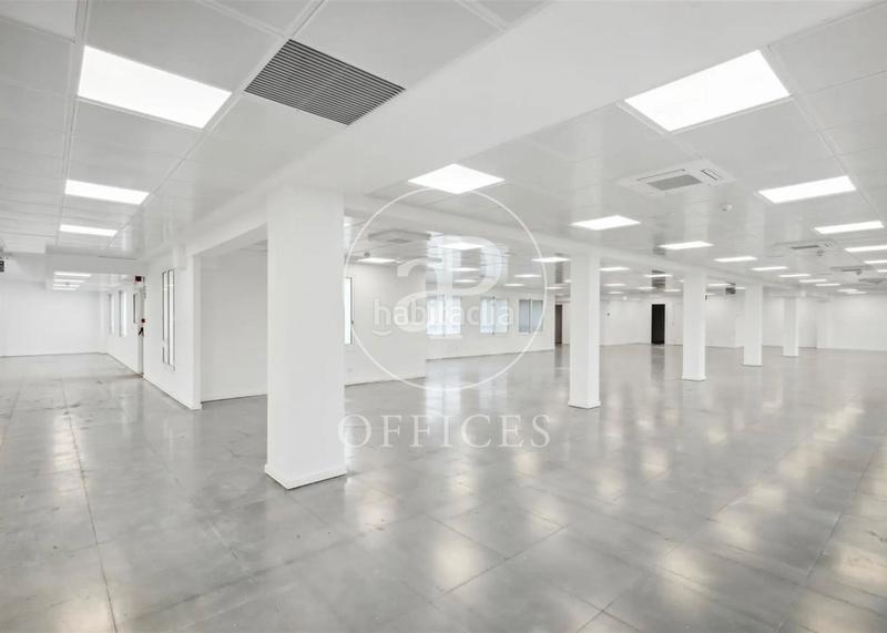 Foto 877dd09e-690d-4b03-858c-d1a2f34487b5. Rent office space with heating in Gòtic Barcelona