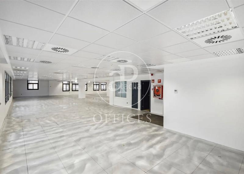 Foto a4967722-eb5c-4c06-9aa8-8491c413314f. Rent office space with heating in Gòtic Barcelona