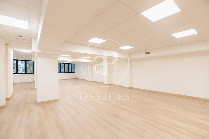 Foto 66c843dd-ec5f-46ad-a97e-9cda629b0d54. Location bureau avec chauffage dans Barri de les Corts Barcelona