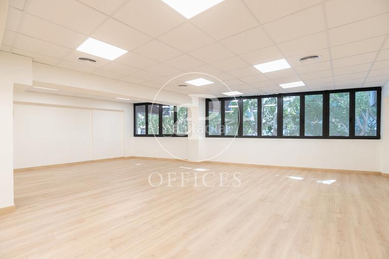 Foto 7c18f8a5-14b4-4b7f-8b88-176f3a0b1e0a. Location bureau avec chauffage dans Barri de les Corts Barcelona