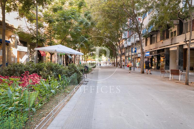 Foto ef7acba4-9feb-4c70-a2f4-565bf3bc9aa7. Lloguer oficina amb calefacció a Sant Antoni Barcelona