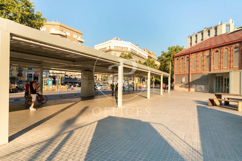 Foto c3b46a56-0c66-4471-8220-05e46b2f0f7d. Location bureau avec chauffage dans Sant Antoni Barcelona