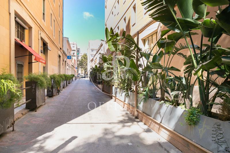 Foto f42141e4-1254-4748-b475-0dc0d2574fb6. Rent office space with heating in Sant Antoni Barcelona