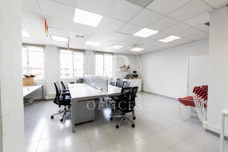 Foto 8f31dd20-bd84-4e8e-b0fe-d5d53b2b2bcf. Alquiler oficina  en alquiler en sants en La Nova Esquerra de l´Eixample Barcelona