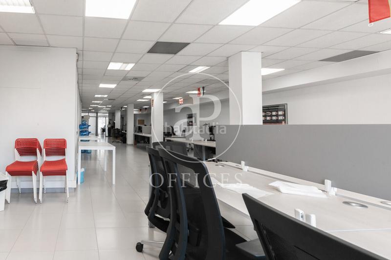 Foto 31420c2d-837f-441b-9836-4b10cbeabb76. Lloguer oficina amb calefacció a La Nova Esquerra de l´Eixample Barcelona