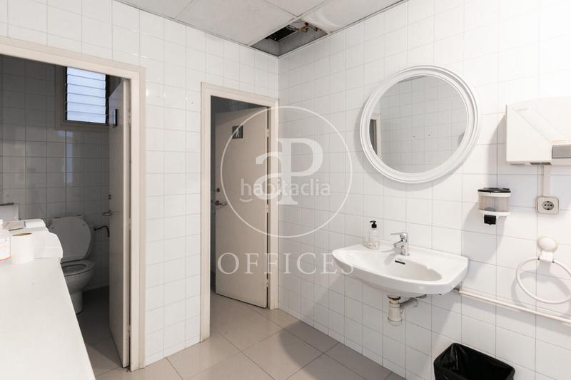 Foto d3ae7cfd-6c3c-4f22-97ed-f7492efabcb4. Miete büro mit heizung in La Nova Esquerra de l´Eixample Barcelona