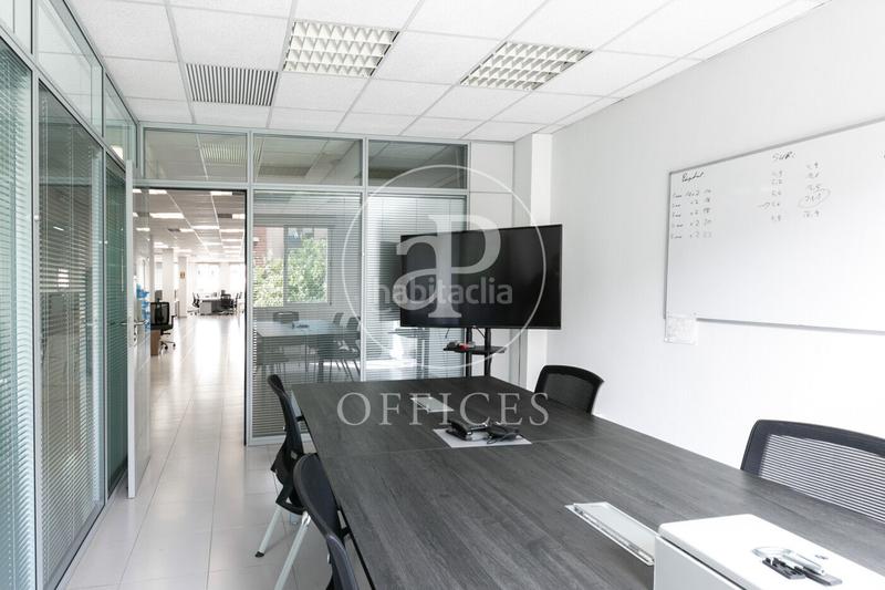 Foto f323ce34-26ba-4f96-9c5c-84c7466c4c18. Miete büro mit heizung in La Nova Esquerra de l´Eixample Barcelona