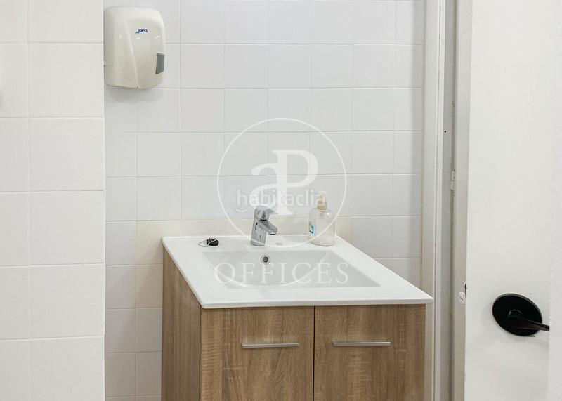 Foto 0c4e14e2-adc7-4b90-8844-9343521c4a5b. Rent office space in Vila de Gràcia Barcelona