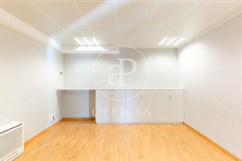 Foto b46fbf02-6252-494b-940c-26ca5748d124. Location bureau dans Dreta de l´Eixample Barcelona