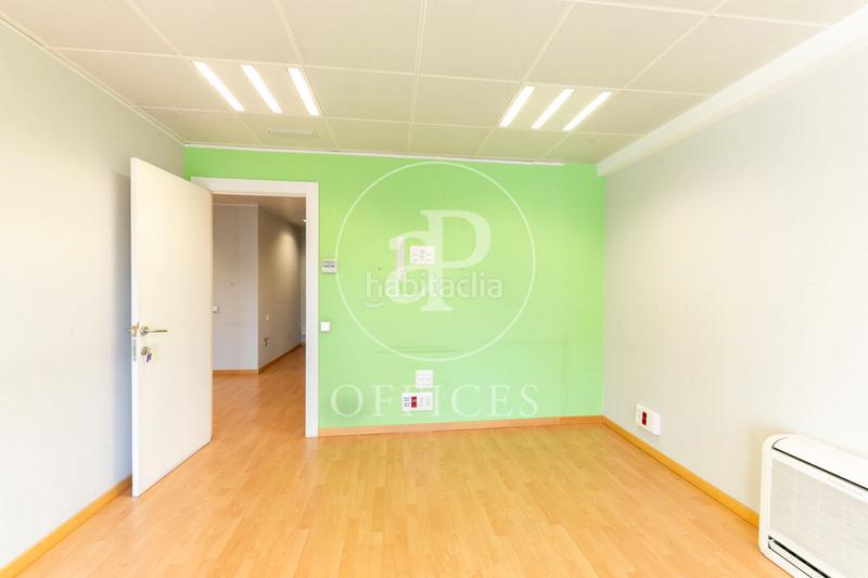 Foto 560227fe-c9ef-46f7-b07d-fa25d73f81e0. Miete büro in Dreta de l´Eixample Barcelona