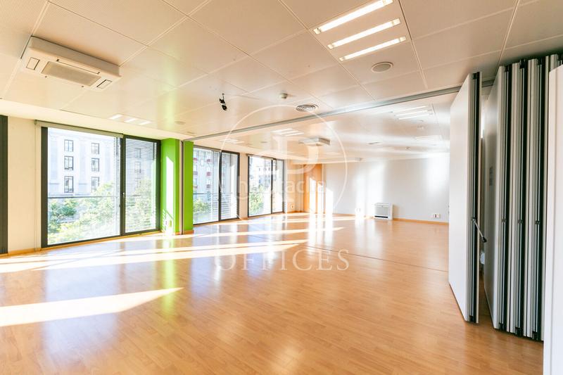 Foto 5c0d50c1-28c0-46d2-b3c8-5e1d00af9889. Miete büro in Dreta de l´Eixample Barcelona