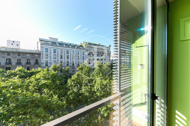 Foto 74c7e82f-94ae-4757-8f6e-1ce8e0f0f105. Miete büro in Dreta de l´Eixample Barcelona