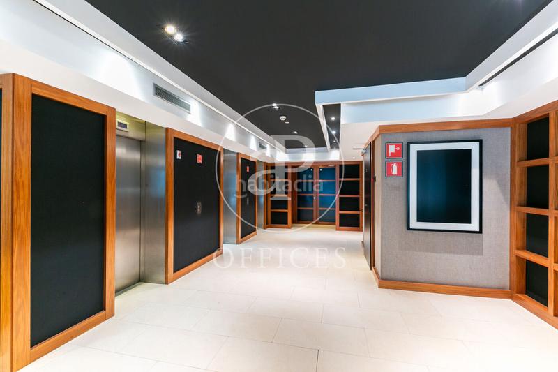 Foto edf07884-d3f3-48b6-9b87-950a9bf8e692. Miete büro in Dreta de l´Eixample Barcelona