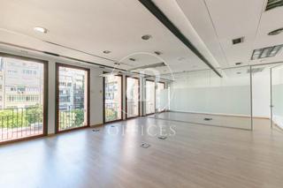 Rent Office space  Carrer de valència. Oficina en alquiler en calle valencia, próximo a avenida diagona