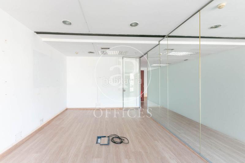 Foto ad92b0ec-3eec-46a7-9675-3db67383ba32. Location bureau avec chauffage dans Dreta de l´Eixample Barcelona