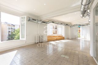 Rent Office space  Carrer del consell de cent. Oficina en alquiler en consell de cent  girona