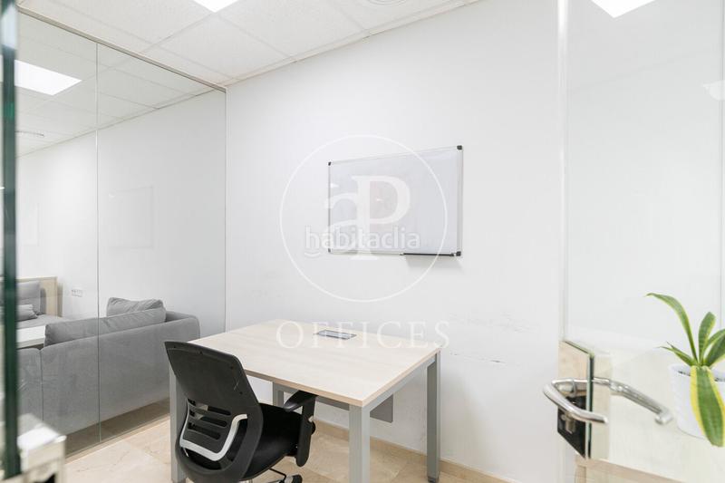 Foto a6f7dfc2-2cd0-4411-89ed-84570a9add9d. Affitto ufficio con riscaldamento in Poblenou Barcelona