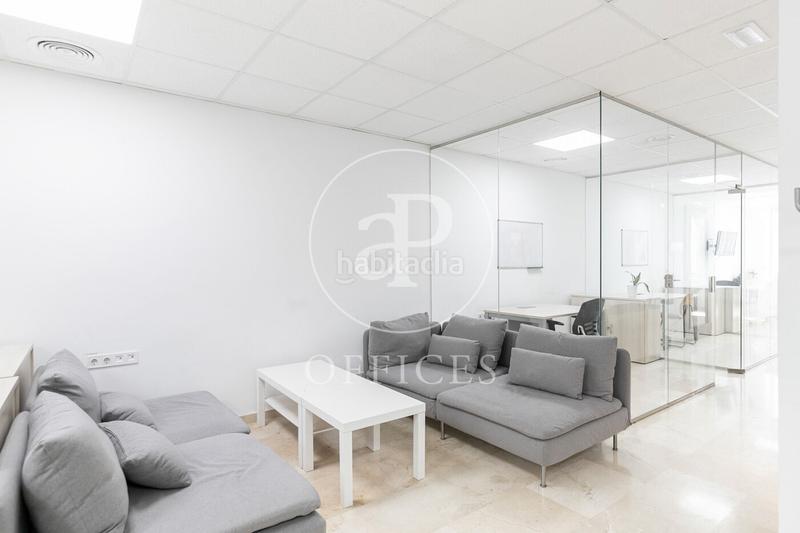 Foto af2f86fe-22a0-46b8-9bd4-d182d7589c9d. Miete büro mit heizung in Poblenou Barcelona