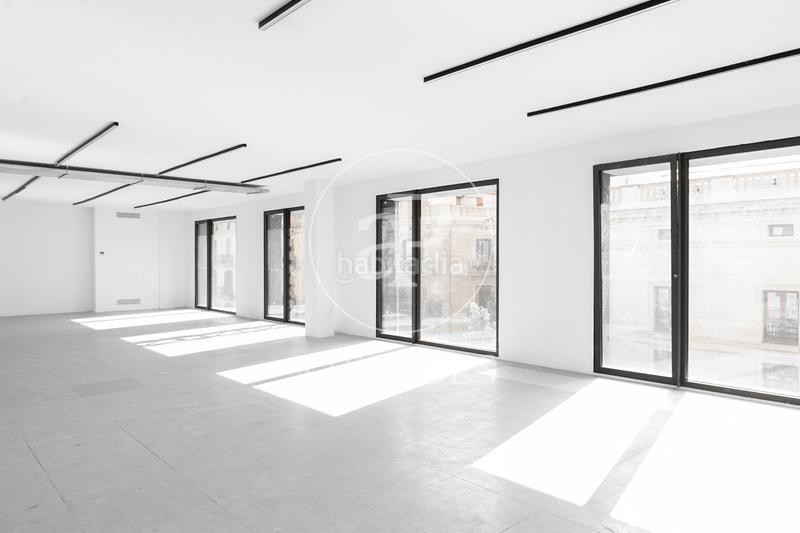 Foto b37798bb-b88d-4948-90a4-5447ce900b32. Miete büro in Dreta de l´Eixample Barcelona