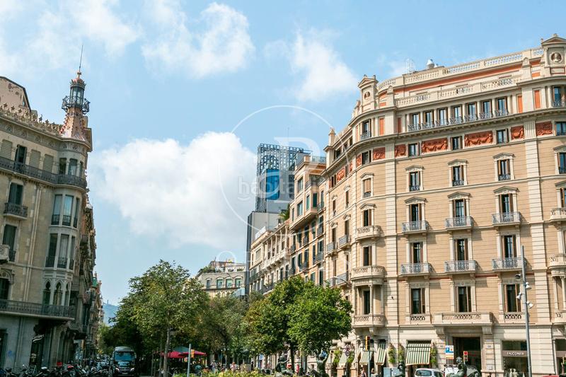 Foto c910a95e-9c05-42b7-9f41-42aac421d910. Alquiler oficina s en alquiler junto a plaza catalunya en Barcelona