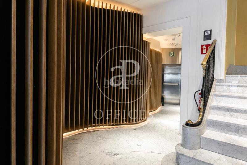 Foto 024b19fe-e1c3-4248-b11d-544075c6022d. Location bureau avec chauffage dans L´Antiga Esquerra de l´Eixample Barcelona