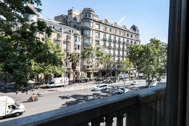 Foto 0275aef7-eb9f-481d-b777-6daecba41c74. Location bureau avec chauffage dans L´Antiga Esquerra de l´Eixample Barcelona