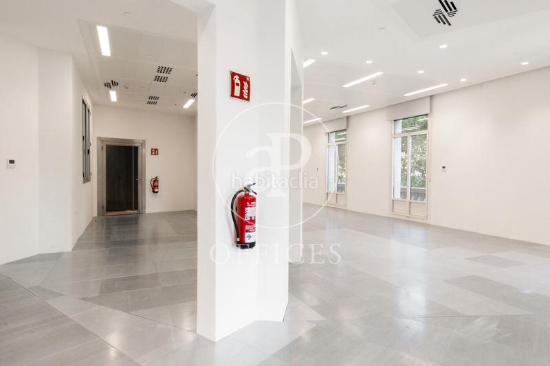 Foto 7a40c775-108e-4c5a-8c86-3f970c205ea8. Location bureau avec chauffage dans L´Antiga Esquerra de l´Eixample Barcelona