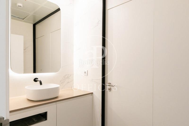 Foto eed07bb8-aacd-4ac0-aa51-be523b25ac2d. Location bureau avec chauffage dans L´Antiga Esquerra de l´Eixample Barcelona