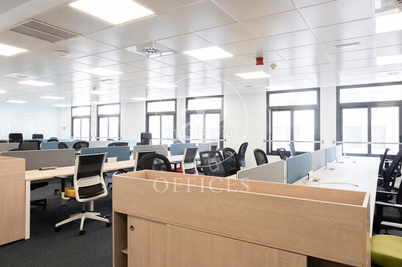 Foto 35675060-0fe2-45be-a69f-f67399556732. Lloguer oficina a Gòtic Barcelona