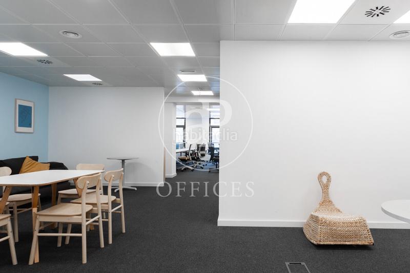 Foto 89da8aeb-72d1-4517-be47-440e68e96c4d. Lloguer oficina a Gòtic Barcelona