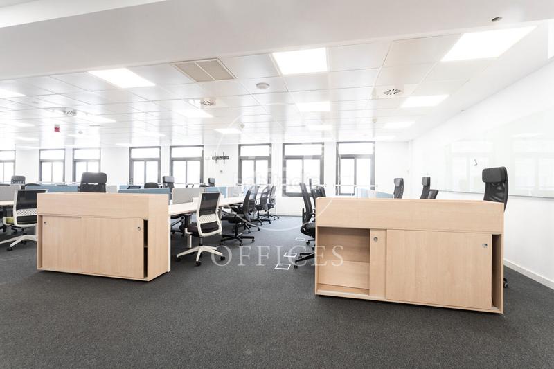 Foto 0ca4ea36-b707-4099-b723-56126354e1ed. Miete büro in Gòtic Barcelona