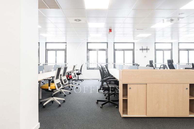 Foto 1f8e055a-f8b8-4f0e-8a87-537f0e11eee9. Miete büro in Gòtic Barcelona