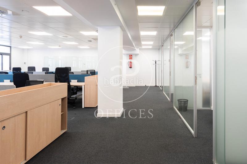 Foto 5cb649da-59d3-486b-88aa-425e006547aa. Miete büro in Gòtic Barcelona