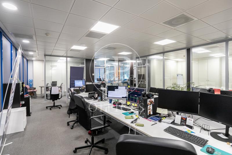 Foto 17153489-25c3-4794-b259-c3166d9743f9. Location bureau avec chauffage dans Montigalà Badalona