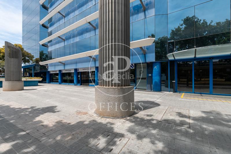 Foto 6ea2cb1a-45fc-42f1-bc4b-fe89807109de. Rent office space with heating in Montigalà Badalona