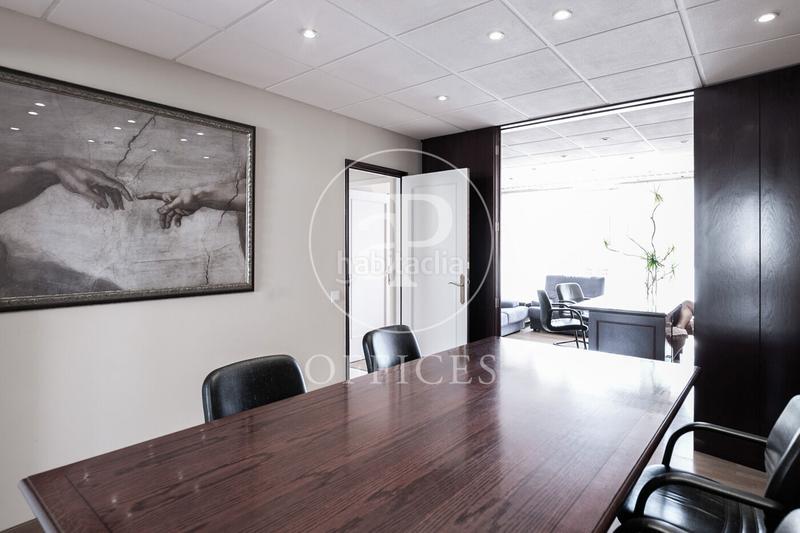 Foto c2938f6b-f11d-4e97-bfb6-ec10b3109d15. Miete büro mit heizung in Dreta de l´Eixample Barcelona