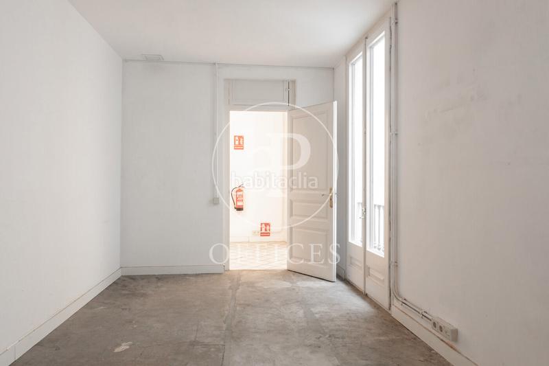 Foto d855f3fb-1155-488f-a9b1-9595139db498. Location bureau avec chauffage dans Gòtic Barcelona