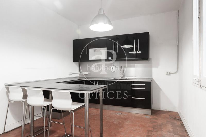 Foto 65cc6bf0-d977-4861-b357-a5927c4d2cf2. Rent office space with heating in Gòtic Barcelona