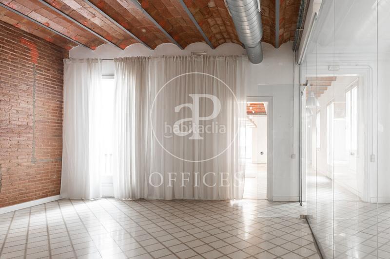 Foto 93a973af-019f-4611-9a14-40e9edb7812e. Rent office space with heating in Gòtic Barcelona