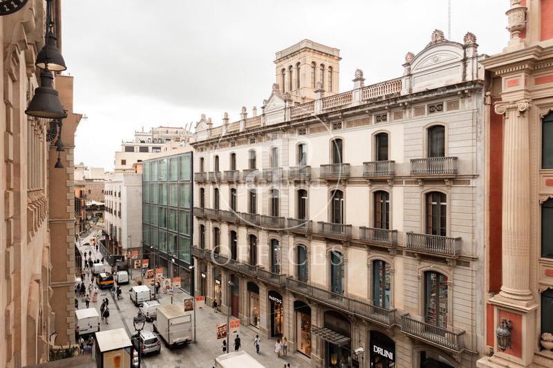Foto d924ce1f-c806-4fb8-a805-abfa485fad34. Rent office space with heating in Gòtic Barcelona