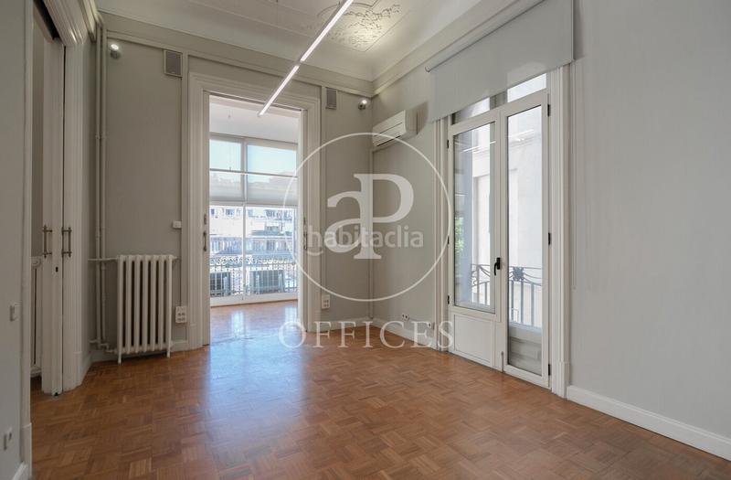 Foto 0eaf6426-810b-4913-a3f8-f1479b079121. Rent office space with heating in Dreta de l´Eixample Barcelona
