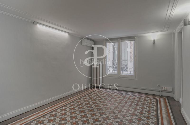 Foto 81c08c12-b8b7-4829-9851-cbc18342d299. Rent office space with heating in Dreta de l´Eixample Barcelona