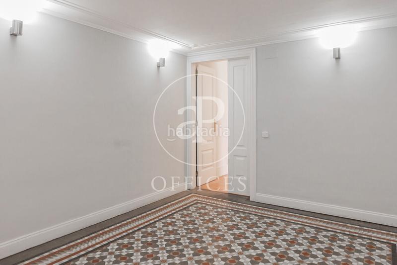 Foto b48bb876-b3c7-4949-bce4-81a43e39f50d. Rent office space with heating in Dreta de l´Eixample Barcelona